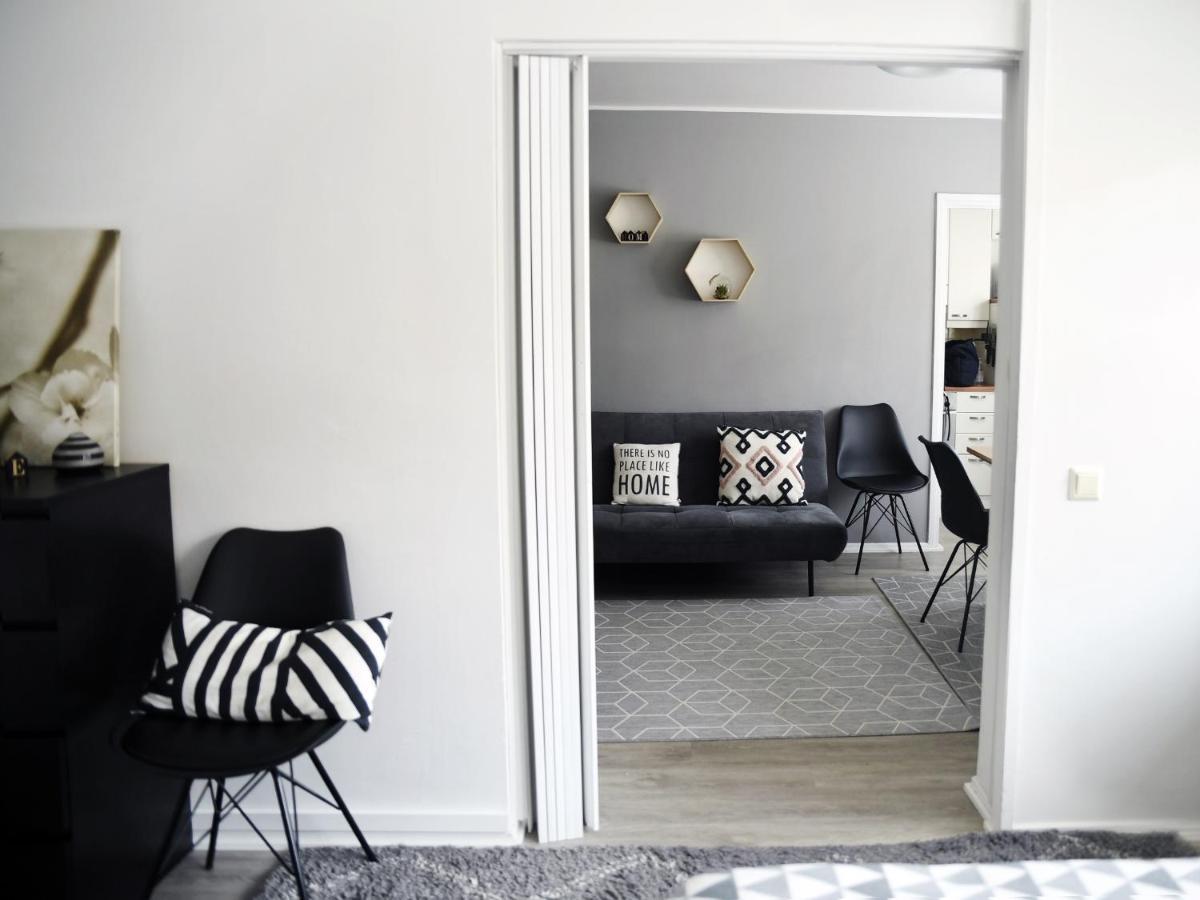 Scandinavian Home 17 City Center Tyoemiehenkatu 2B Helsínquia Exterior foto